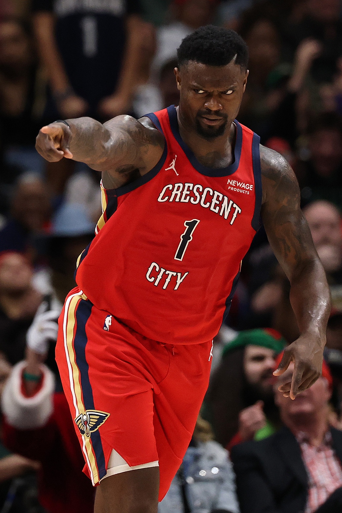 开云体育官方网站登陆-能打球真好！锡安17中9得到24分11板4助 另有2断1帽&amp;正负值+12